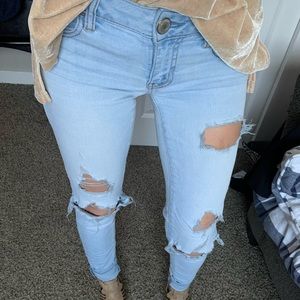 American Eagle skinny jeans